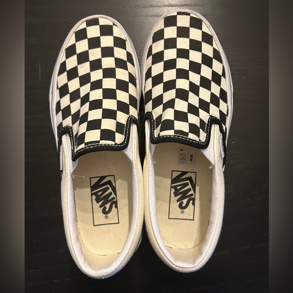 Like New Vans Classic Slip On Checkerboard Shoe - Picture 7 of 7